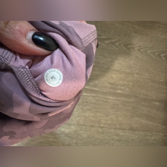 Camo align pants size 4 - Picture 2 of 2